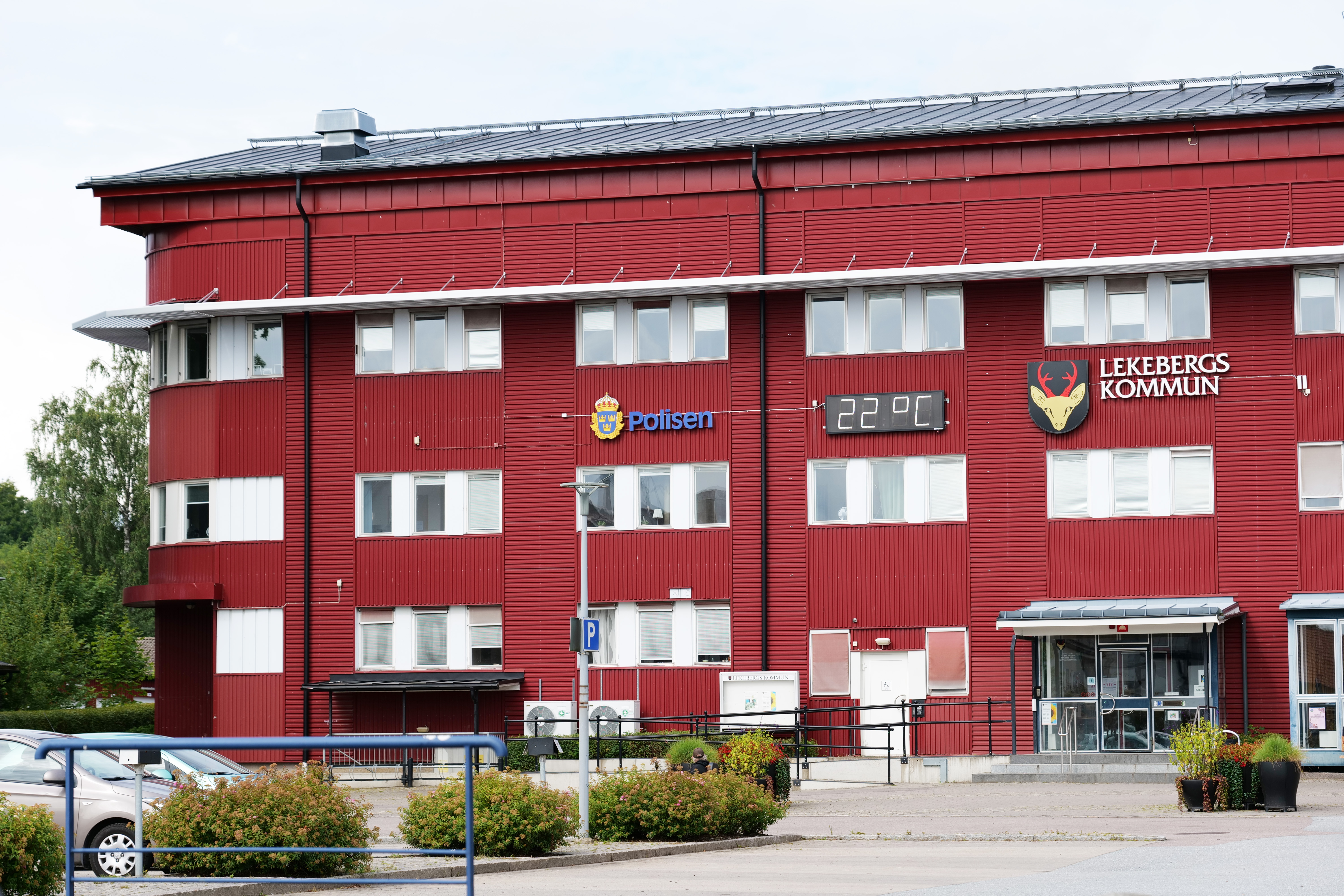 Lekebergs kommunhus fasaden